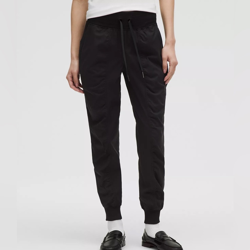 Lululemon Black Dance Studio Mid-Rise Jogger Full Length